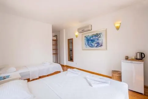 Standard Garden Floor Room