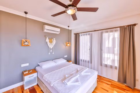 Deluxe Sea View Room