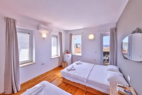 Double/Triple Sea View Room