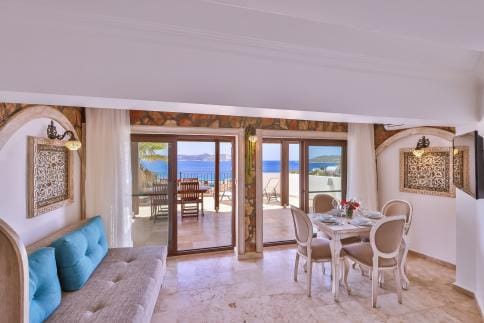 Sea View Suite with Terrace
