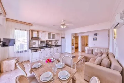 Family Sea View Suite