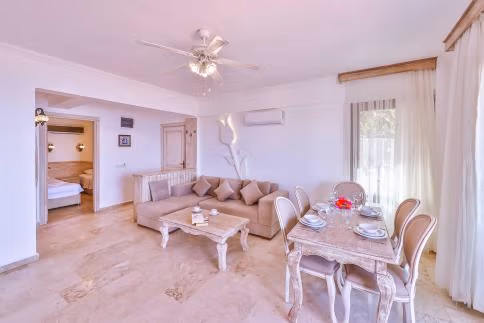 Family Sea View Suite
