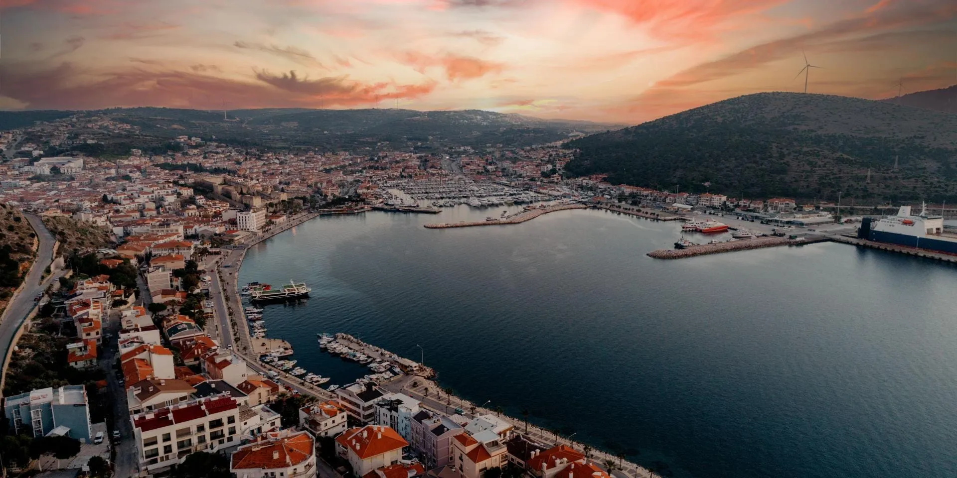 Kaş’ta Kış Olur mu? Güneş, Deniz ve Biraz Akdeniz Yağmuru