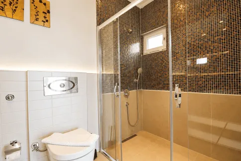Luxury Penthouse Holiday Home with Sea View