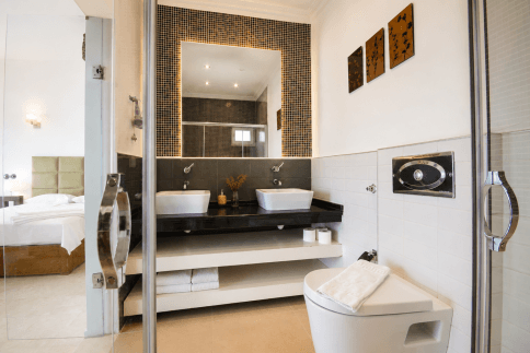 Luxury Penthouse Holiday Home with Sea View