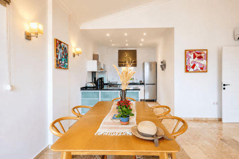 Luxury Penthouse Holiday Home with Sea View